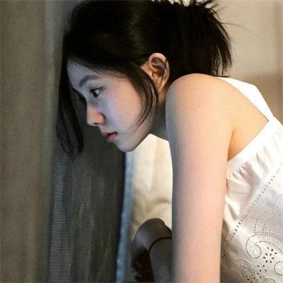 吊颈绳海报